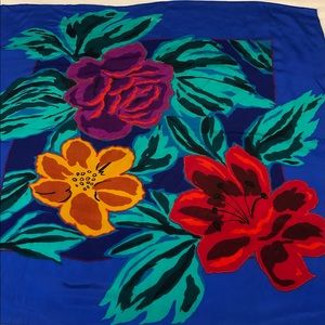 Liz Claiborne Scarf